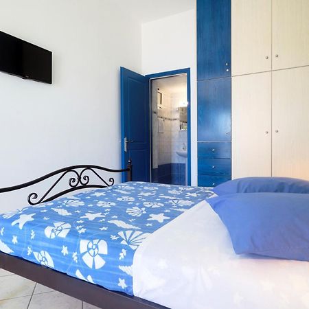 Myrto Apartments Agia Efimia Quarto foto